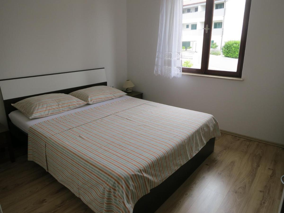 Apartment Josipa Malinska Kamer foto